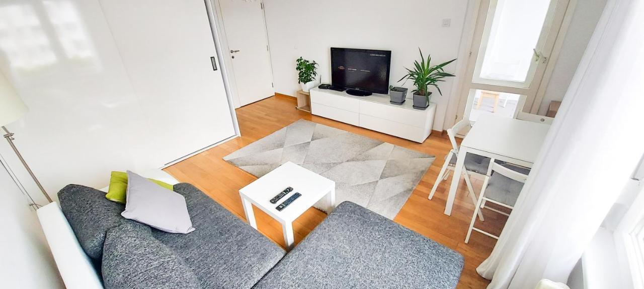 High White Apartments Beograd Bagian luar foto