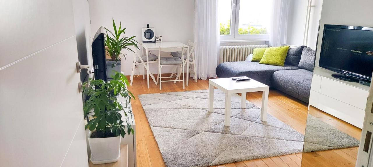 High White Apartments Beograd Bagian luar foto
